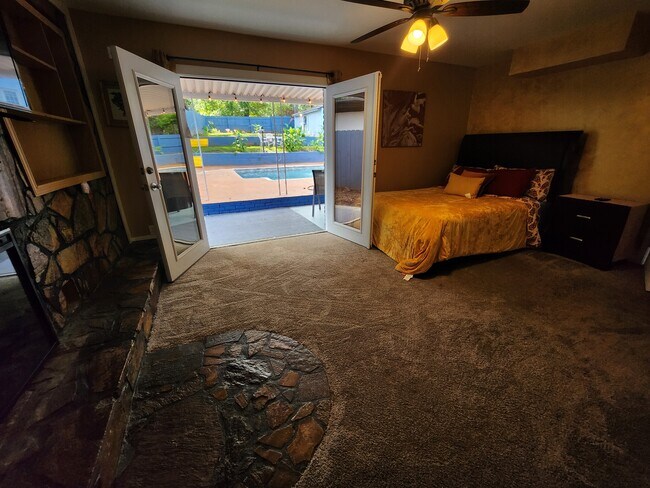 Building Photo - 2689 Jamestown Way