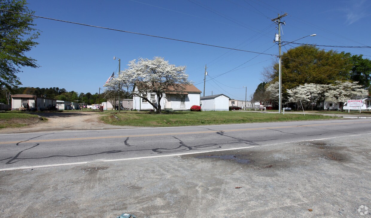 71 Galilee Rd, Smithfield, NC 27577 Apartments in Smithfield, NC