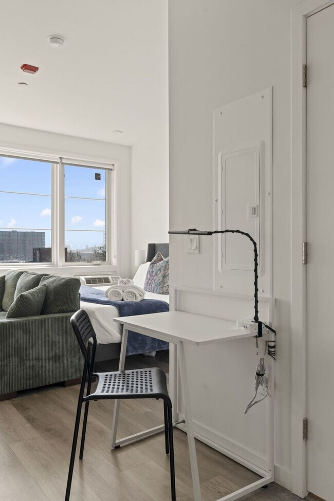 Foto del edificio - 741 Spring Garden St