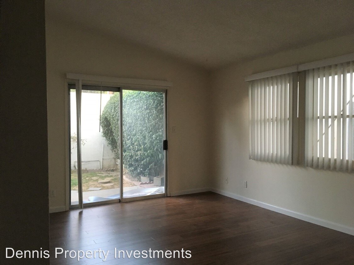 Building Photo - 788 Sidonia Ave