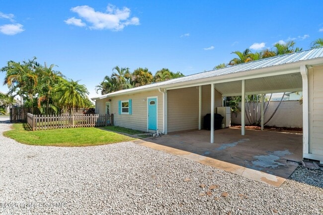 Building Photo - 1625 Hortana Dr