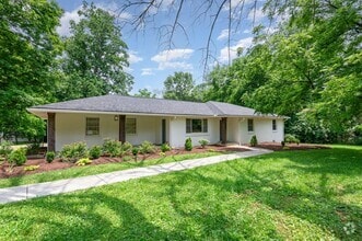 Building Photo - 508 N Marthona Rd