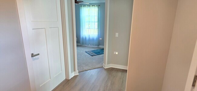 Foto del edificio - 2631 Sutherland Ct