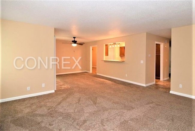 Building Photo - 11 Shadow Creek Ct