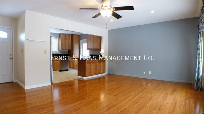 Foto del edificio - 3138 Shadypark Dr