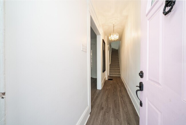 Building Photo - 309 Arlington Ave