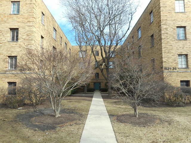 Primary Photo - 1541 Monroe Ave