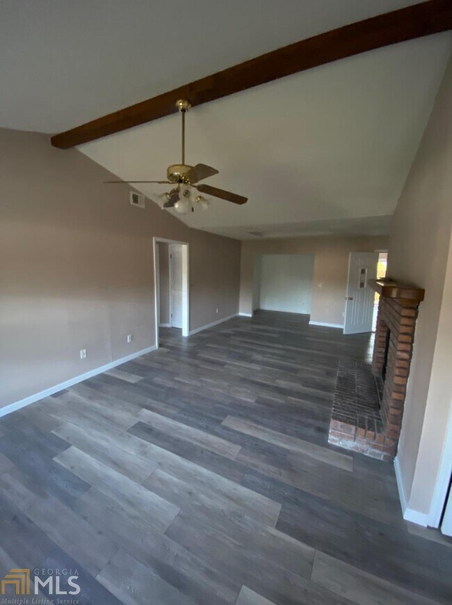 Building Photo - 106 Meadow Ct