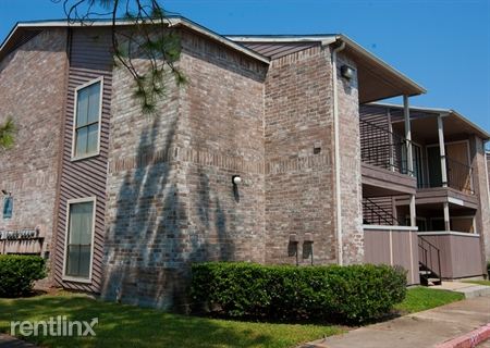 Building Photo - 12345 Bob White Dr