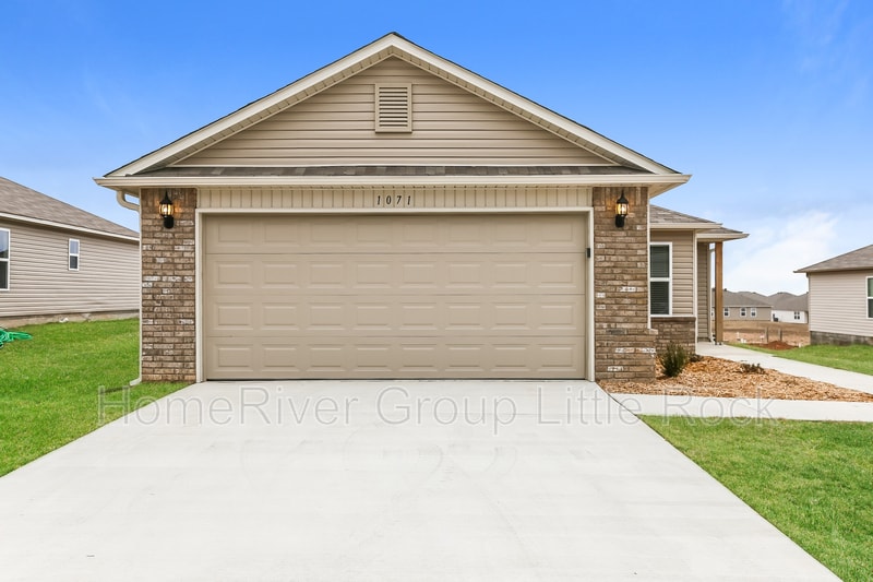 1071 Huntington Dr, Benton, AR 72019 House Rental in Benton, AR