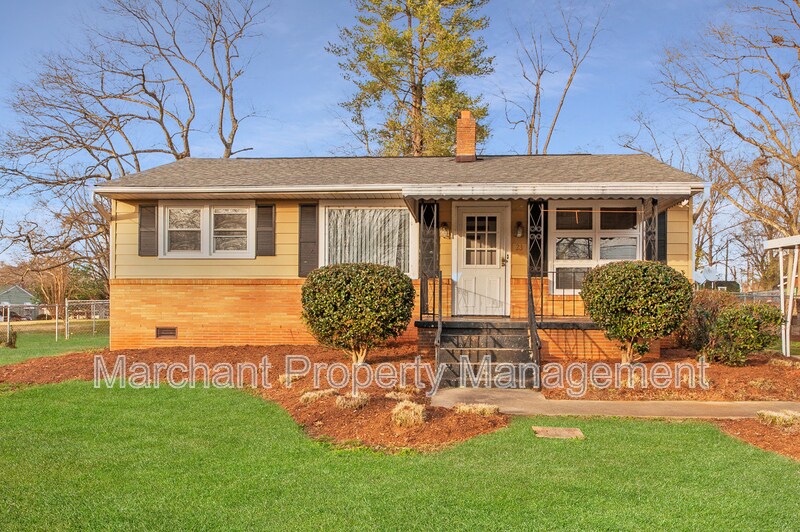 Primary Photo - 23 Brownwood Dr