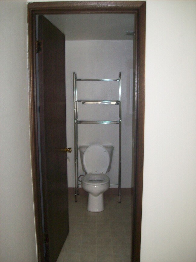 Foto del edificio - First Full Month Free Rent! Classic 2 Bedr...