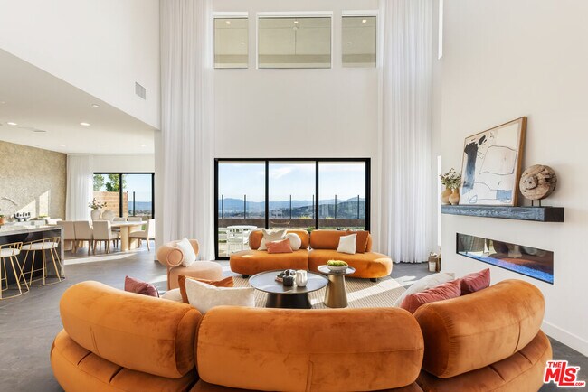 Foto del edificio - 20668 Hummingbird Ct