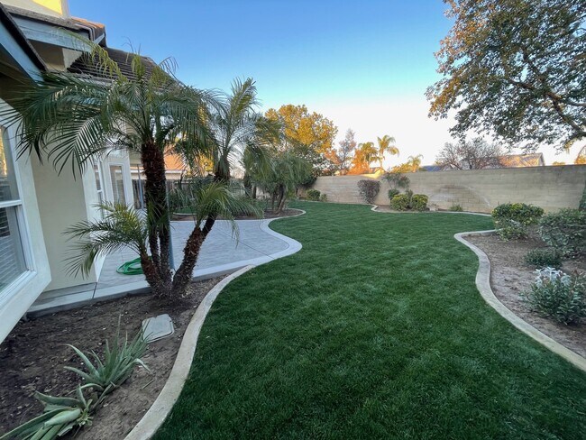 Building Photo - 4212 Lightning Ct