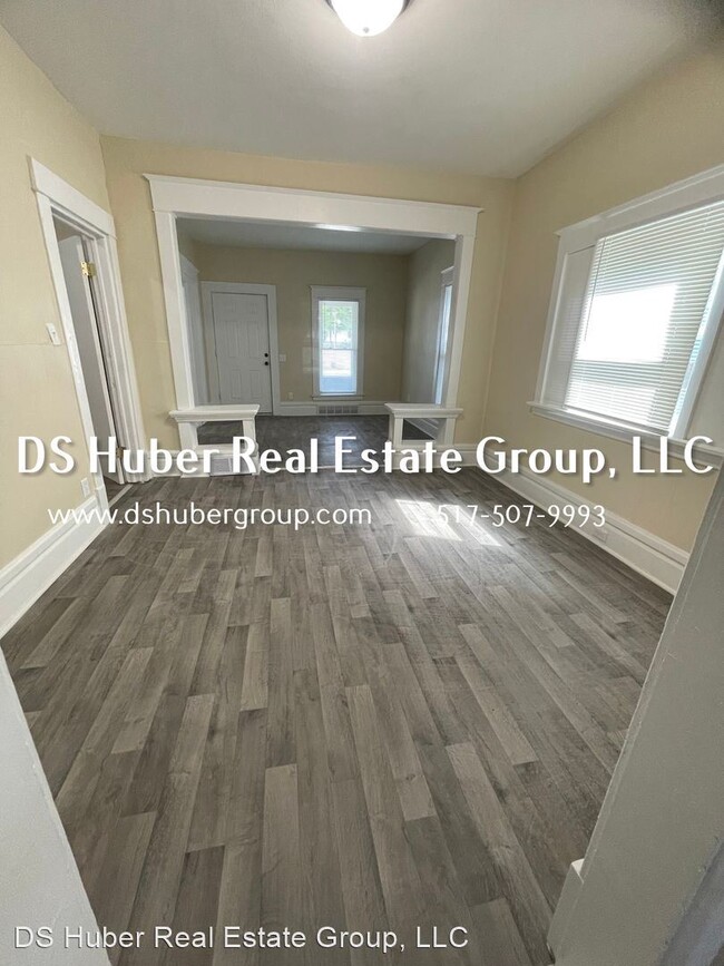 Building Photo - 4 br, 1 bath House - 1118 E Cesar Chavez