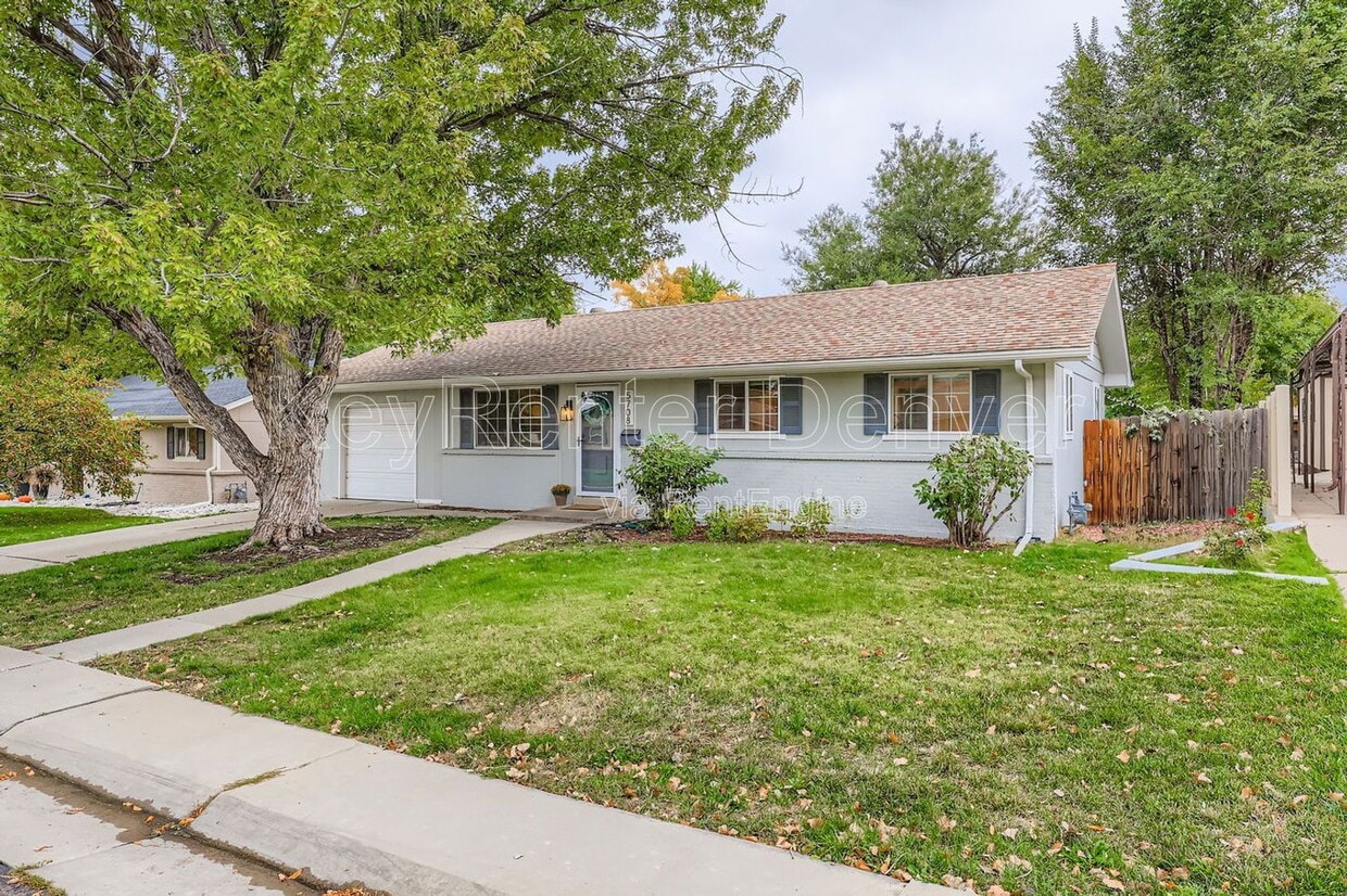 Foto principal - 5708 Johnson St