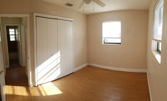 Foto del edificio - 4190 NW 11th Ave
