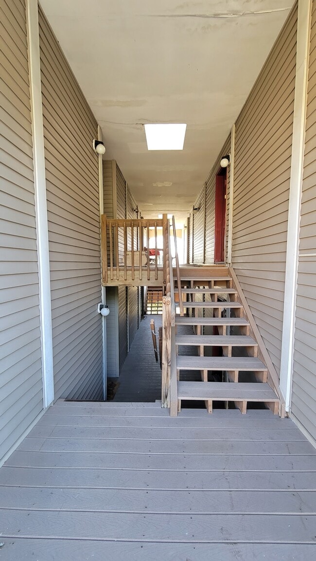 Pasos para llegar al condominio - 780 River Rd