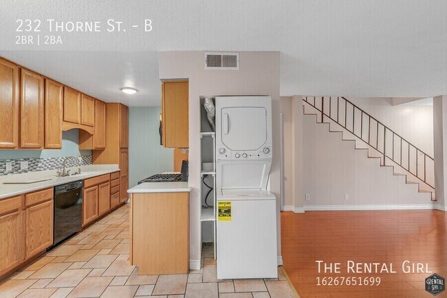 Foto del edificio - 232 Thorne St