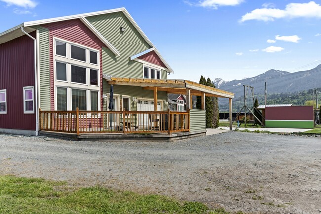 Building Photo - 49885 Prairie Central Rd