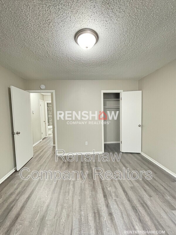 Building Photo - 1416 Todds Creek Cove