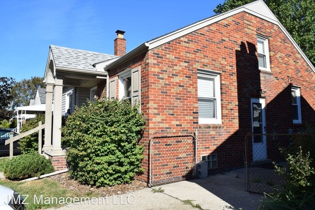 Building Photo - 3 br, 1 bath House - 14741 Lydia Ave