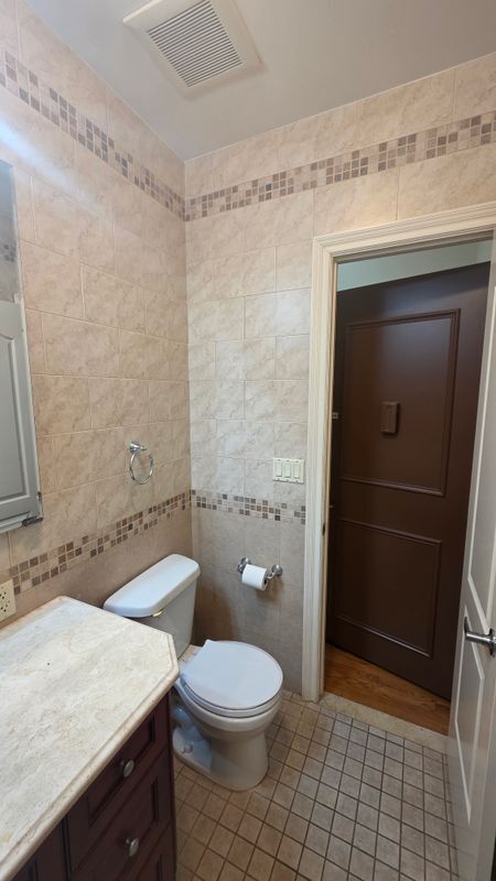 Building Photo - 1637 Sheepshead Bay Rd