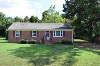 Building Photo - 12001 Gardengate Rd