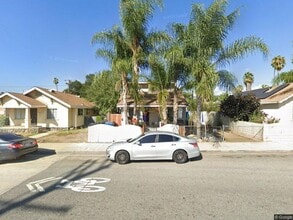 Building Photo - 581 W Monterey Ave