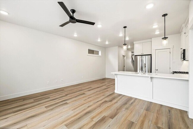 Foto del edificio - 319 N Sauer River Ln