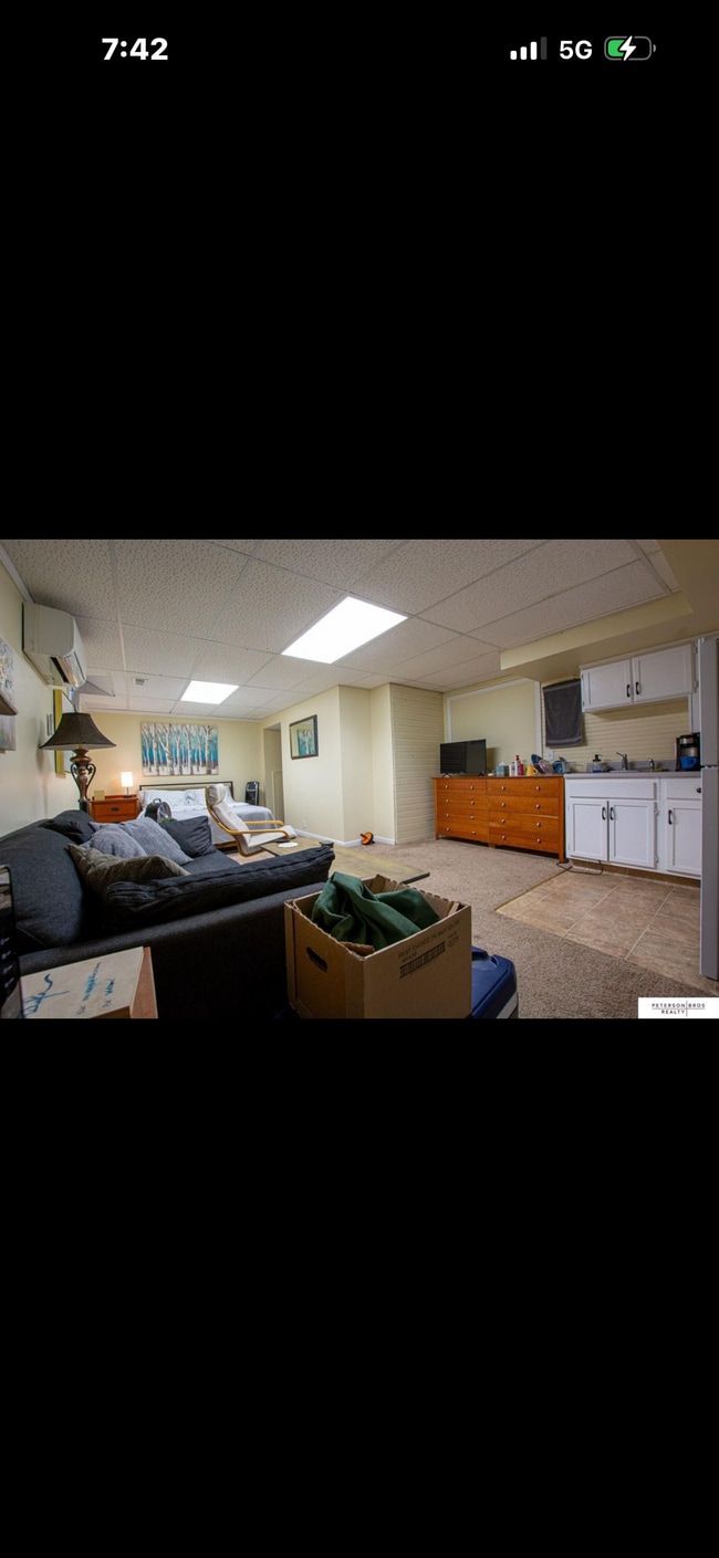 Building Photo - 111 S 38th St