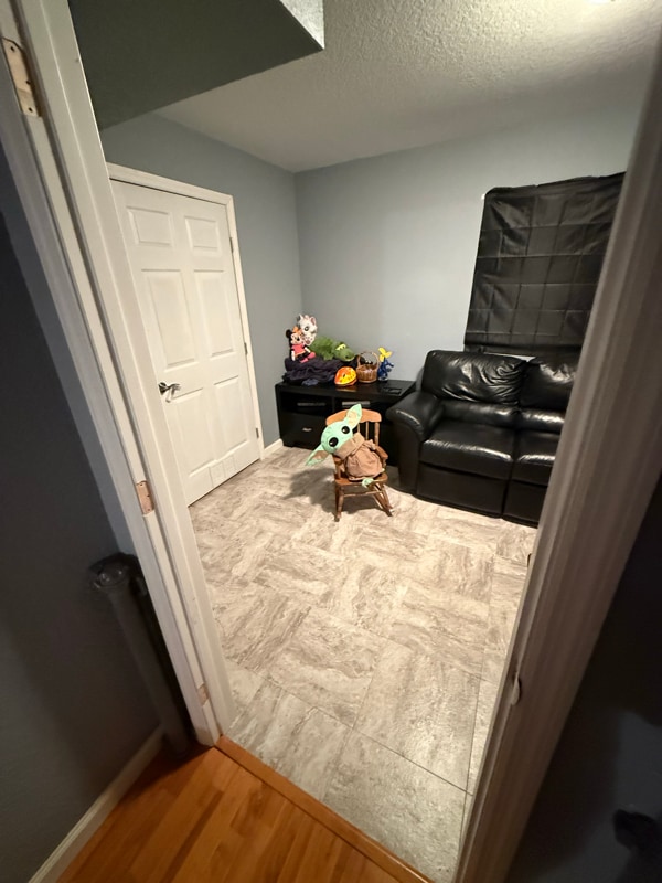 Foto del edificio - 220 St George Dr