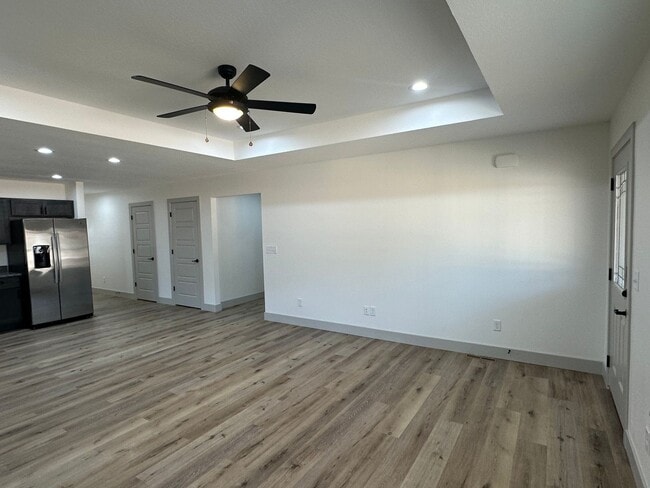 Building Photo - NEW CONSTRUCTION 5 Bed 3 Bath w/ Walk Out ...