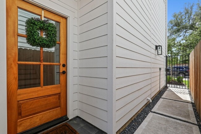 Building Photo - 4528 Curtin Park Ct