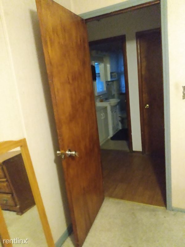Building Photo - 1 br, 1 bath House - 632 Highland Ave
