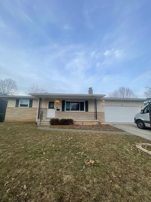 Foto principal - 2832 Longfield Rd