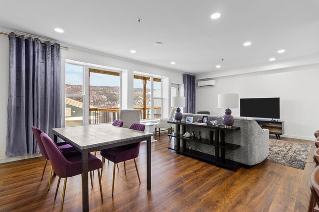 Building Photo - 141 Duckworth St