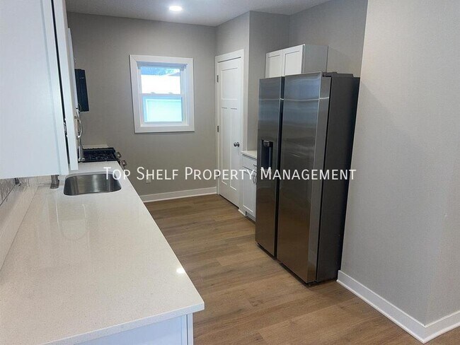 Foto del edificio - 120 6th St