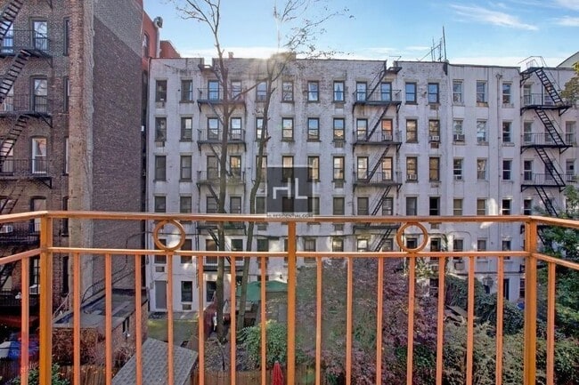 Foto del edificio - East 9th Street