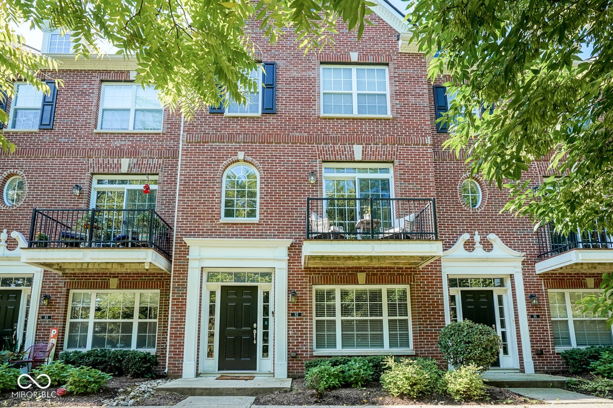 Foto principal - 92 11th St NW