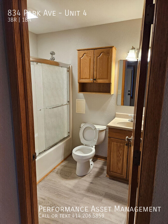 Building Photo - "Spacious 3-Bed with Private Balcony & Sky...