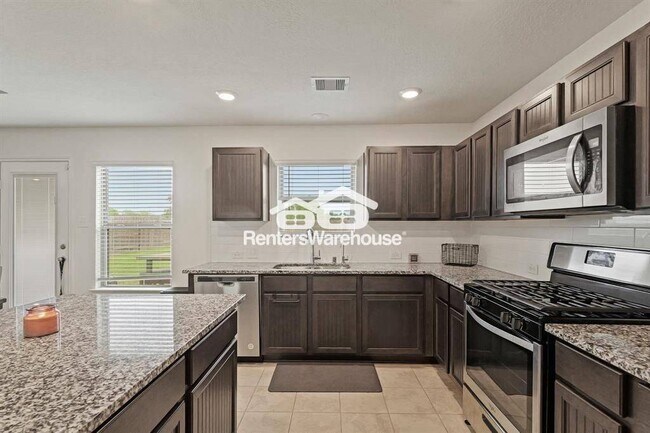 Foto del edificio - 4826 Hickory Deer Ln