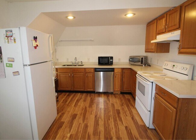Foto del edificio - 930 N 85th St