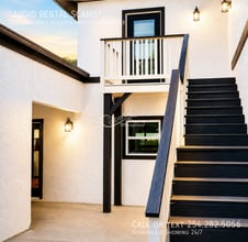 Building Photo - 428 Seawind St