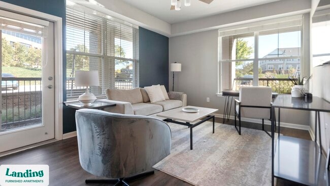 Building Photo - 16346 Lydia Hill Dr