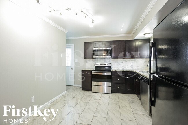 Foto del edificio - 11321 Amboy Ln