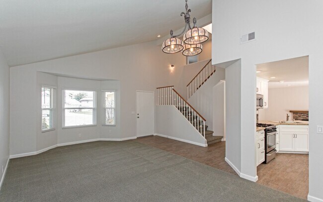 Foto del edificio - Stunning 3BR/2.5BA Home in Oceanside!!!