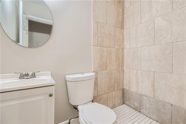 Building Photo - 1391 Lorenzo Dr SW