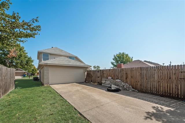 Building Photo - 5502 Cypress Dr