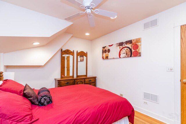Foto del edificio - 4120 N St Louis Ave